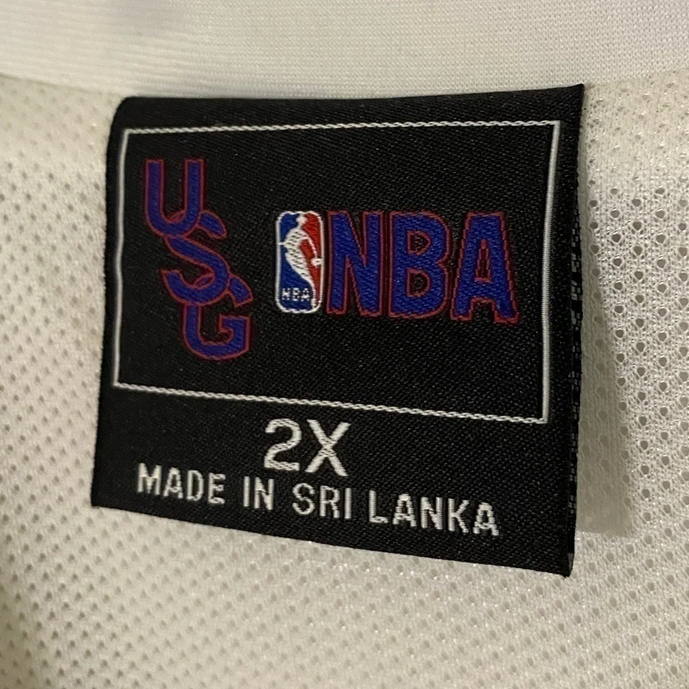 Lakers- 2X NBA vintage 90’s lined button up jersey/polo. Excellent preowned! - Picture 3 of 13